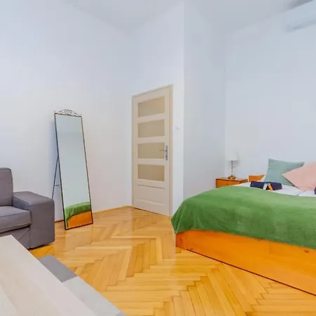 בודפשט Bartok Boulevard Apartment By Nw מראה חיצוני תמונה